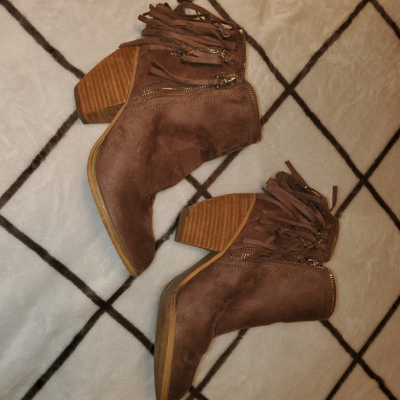 Booties - Picture 2 of 4